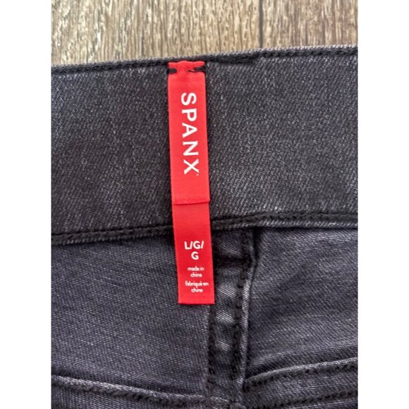 SPANX VINTAGE BLACK Wash STRAIGHT Leg pull-on Jeans #20355R-Size LARGE - Picture 7 of 11